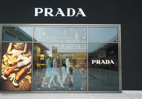 prada outlet italy review